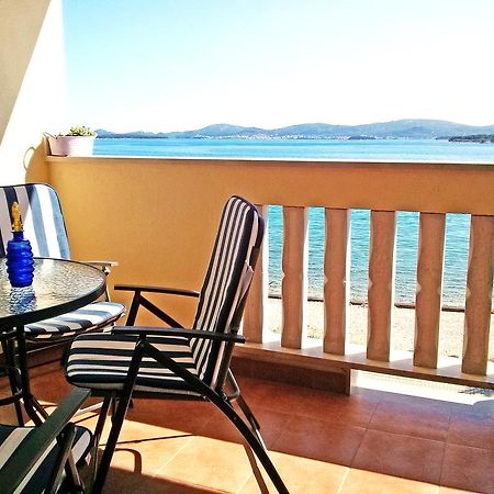 Beach Apartment Sveti Filip I Jakov - Turanj Buitenkant foto