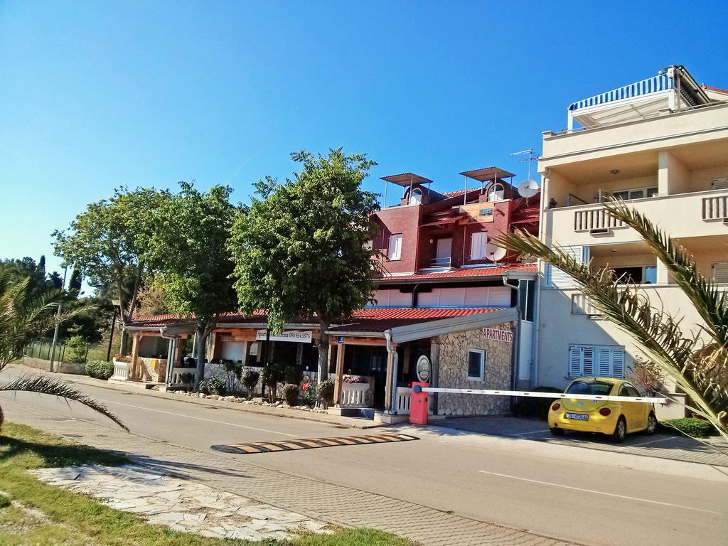 Beach Apartment Sveti Filip I Jakov - Turanj Buitenkant foto